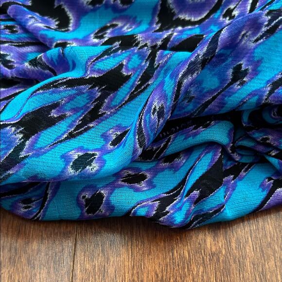 Vintage 90s Mesh INC Women's Vibrant Blue and Purple Blouse, Size Medium - Picture 7 of 14